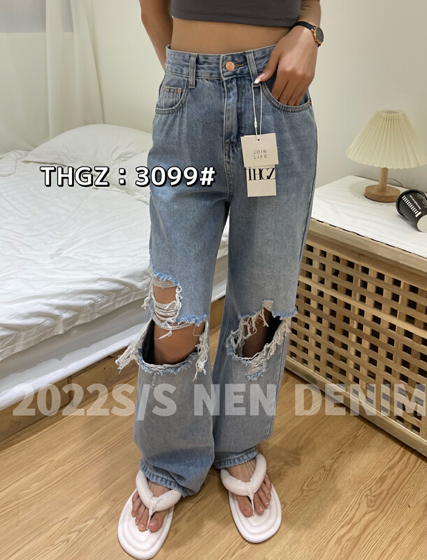 [fairy tale princess] Korean version of trendy back leather label large hole wide leg jeans 3099# hjy