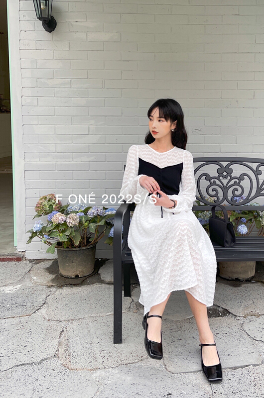 New year in early spring! [f one] French hollow out knitted stitched fake two-piece dress 56085# jhy