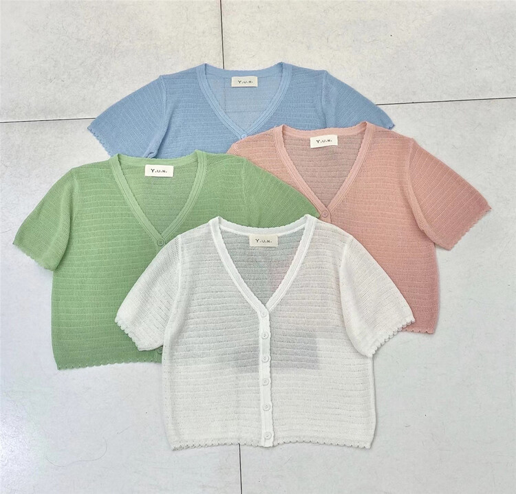 [Yun] Korean version simple clean color short sleeve V-Neck Sweater 6526# CSX