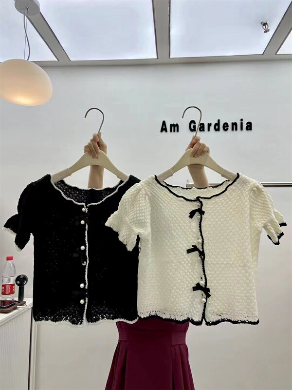 goods in stock! New in early summer! [am] color blocked round neck pearl single breasted shirt 8991# JJ