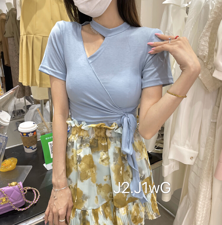 Original price: 43.99! New in early summer! [J2. J1wg] solid color lace up Spice Girl Style blouse 22066# cqw