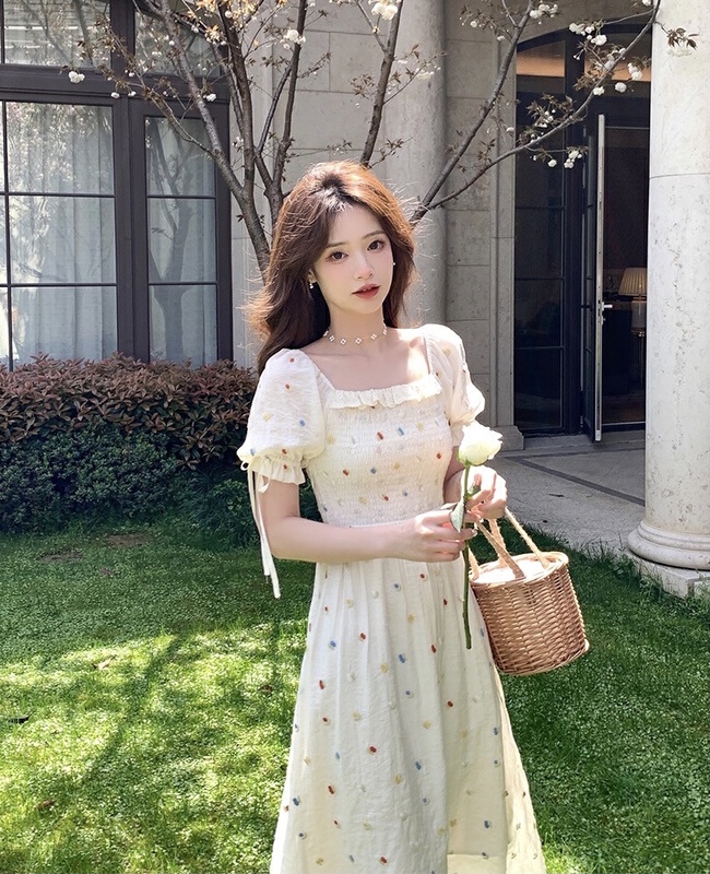 [NC Editio n (new color] Cherry embroidered sweet dress (skirt only) w9301# zxx