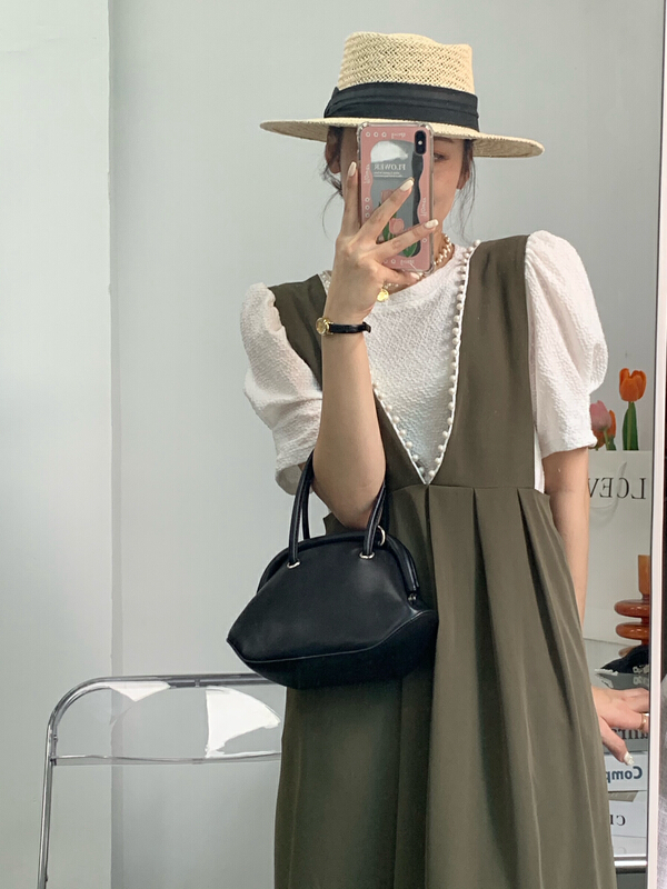 New year in early spring! [Luoyi] Korean fashion style pleated suspender skirt (only suspender skirt) 9585# ll