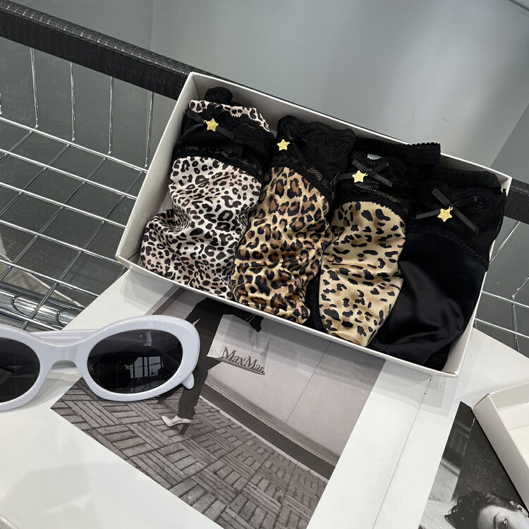 [bobo1972] Lace Sexy fashion (a box of 4) underwear 182-1# ozq