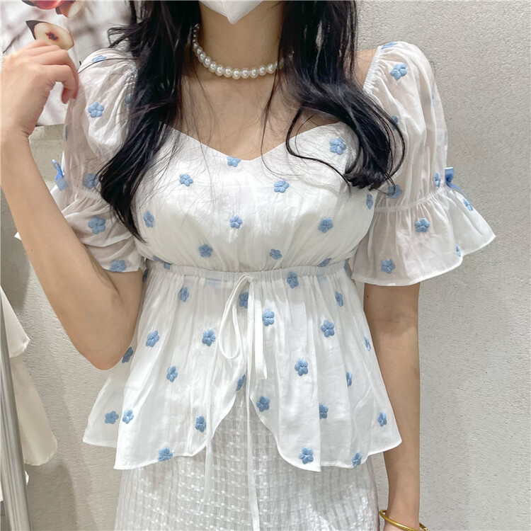 [NC editorial n (new color] square neck embroidered short blouse q9292# zxx