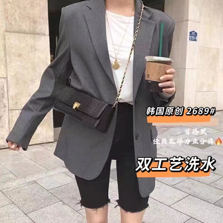 【韓國原創】洗水經典款彈力五分牛仔褲  2689#  L