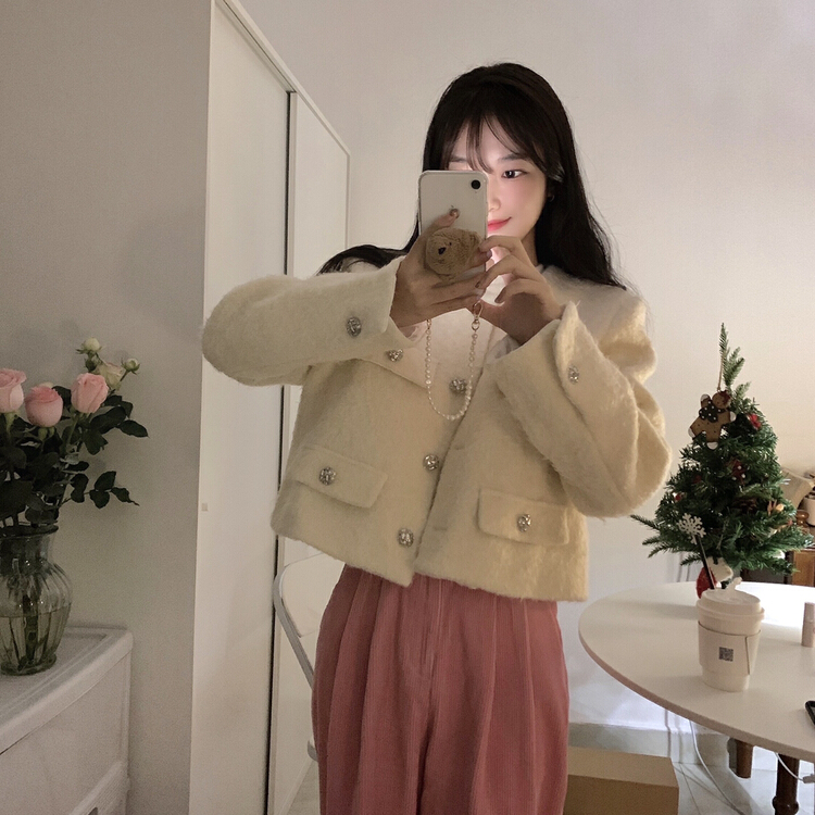 New year in early spring! [timely rain] Han Feng ins French temperament small fragrance short coat n2123# YYW