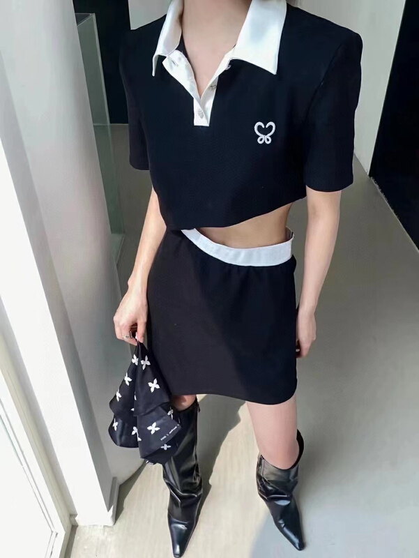 [Nancy] contrast polo collar careful machine hollowed out design dress t17# WPL