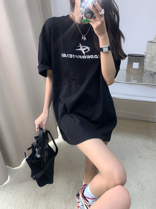New in early summer! [Vanessa] fashion brand three-dimensional label short sleeve T-shirt t29# ozq