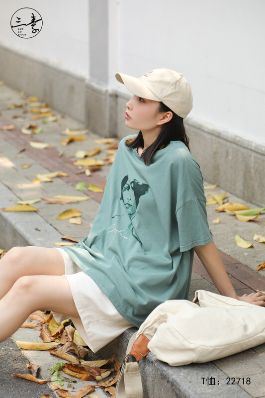 goods in stock! New in early summer! [original of three plain clothes] simple temperament leisure loose print short sleeve T-shirt 22718# XYJ