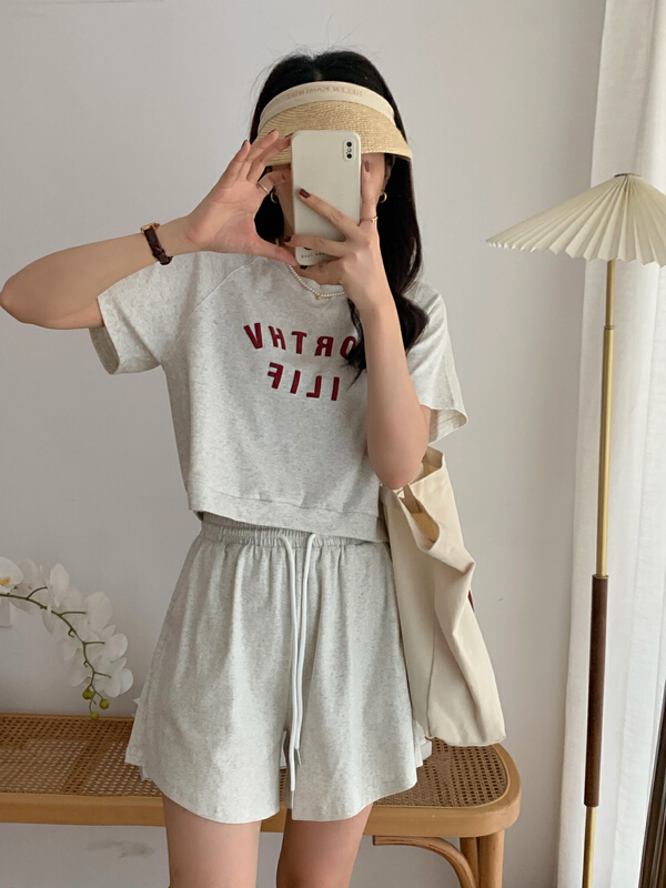 New in early summer! [victory. 2] simple letter short sleeve T-shirt + loose casual Shorts Set b132# WPL