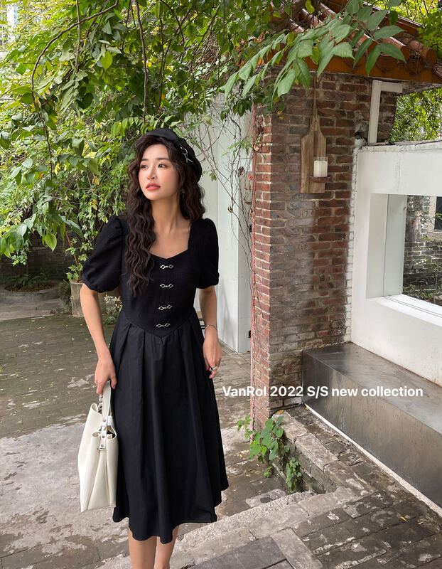 New in early summer! [vanroi Fanluo clothes] square neck small lantern sleeve dress 8726# zxl