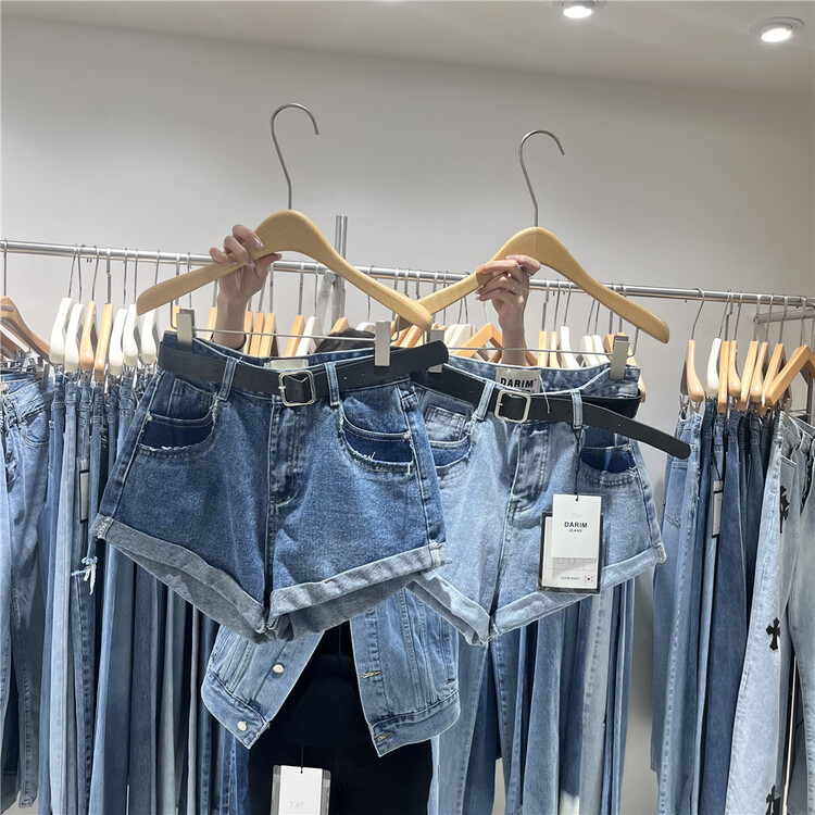 goods in stock! New year in early spring! [o not 1] simple, personalized, versatile, slim denim shorts (without belt) ys1-t335# LSW
