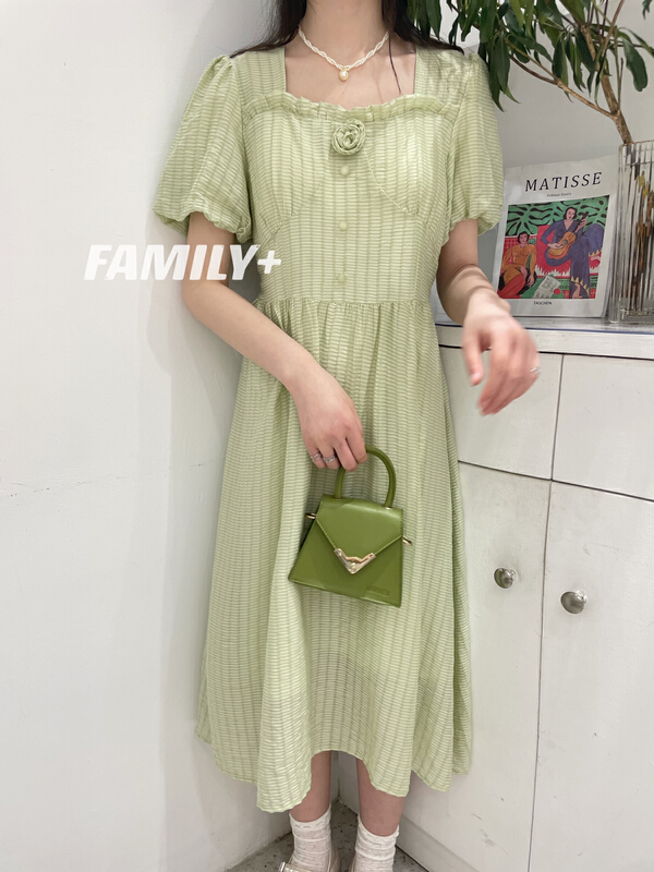 New in early summer! [family +] French romantic three-dimensional flower dress 22353# ozq