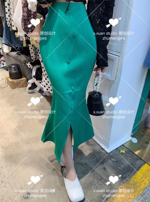 New year in early spring! [x.xun] temperament design sense single breasted fishtail skirt 2297# PCZ