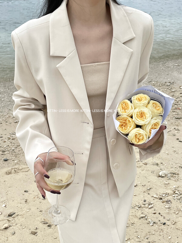 goods in stock! New year in early spring! [Kittin] Korean style short textured suit 215# L