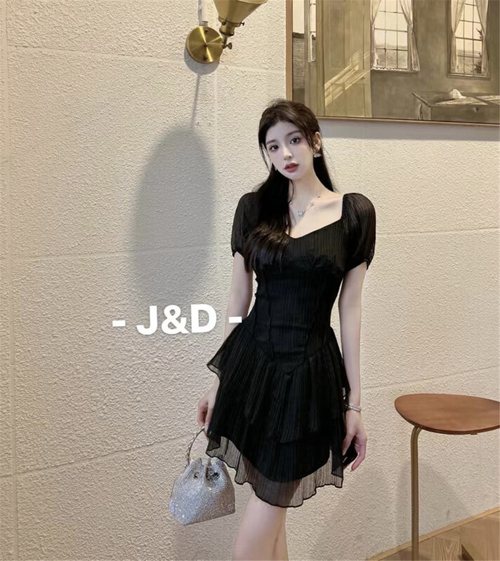 New in early summer! [J & D family] Korean slim short peach neck dress 1826# JJ