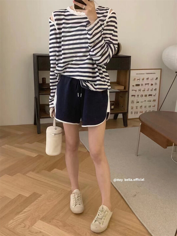 [hey Bella] crew neck stripe long sleeve T-shirt + comfortable color matching casual shorts two piece set 2882# ll