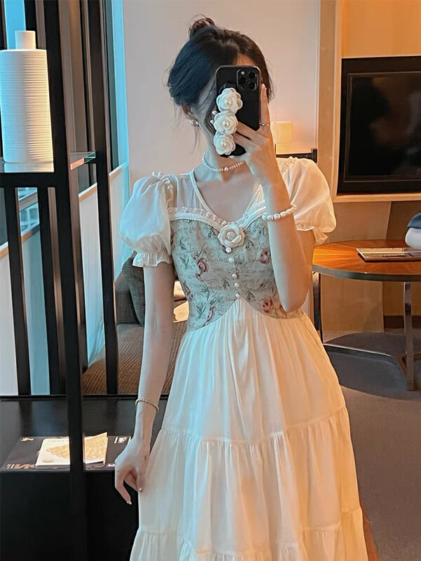 New in early summer! [L.L studio] French retro oil painting court style waist dress (with detachable flowers) 7586# PCZ