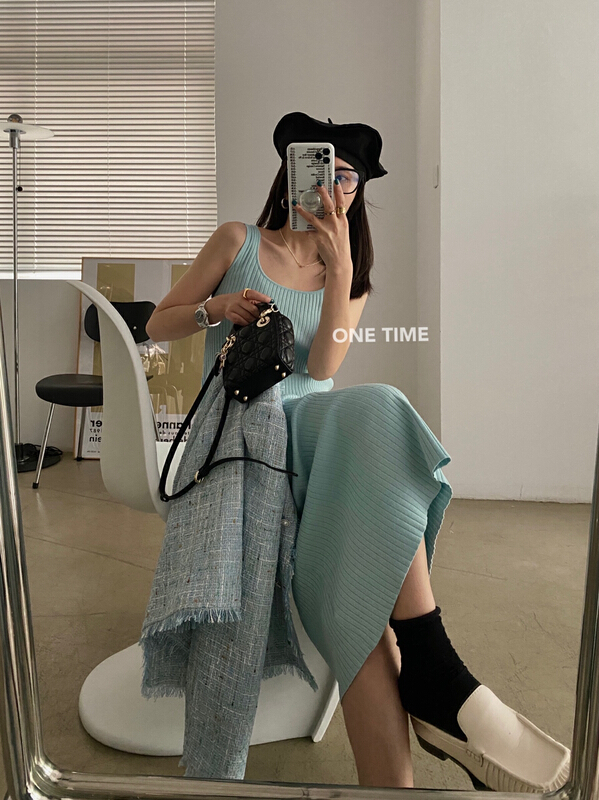 goods in stock! New year in early spring! [one time] versatile slim Square Neck Tank Top dress 21026-1# CLS