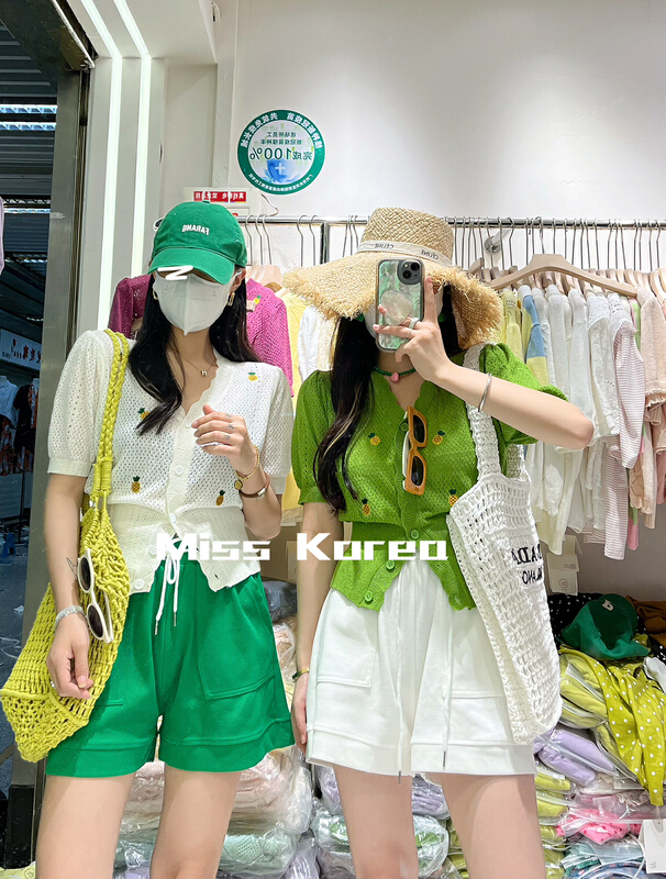 【MISS KOREA】V領刺繡時尚針織開衫  6613#  HBX