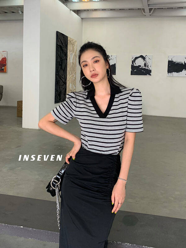 初夏上新!【INSEVEN】設計感條紋V領連體個性超A短袖T恤  25164#  OZQ