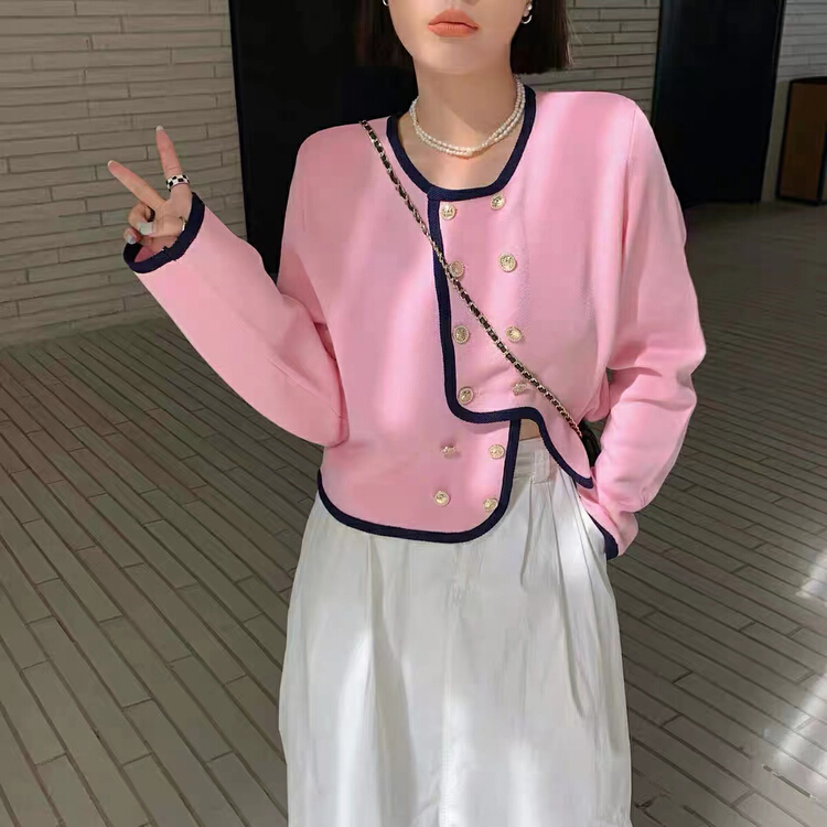 New year in early spring! [c.x Chuxin] Korean version xiaoxiangfeng big brand double row button irregular sweater z53# WTT