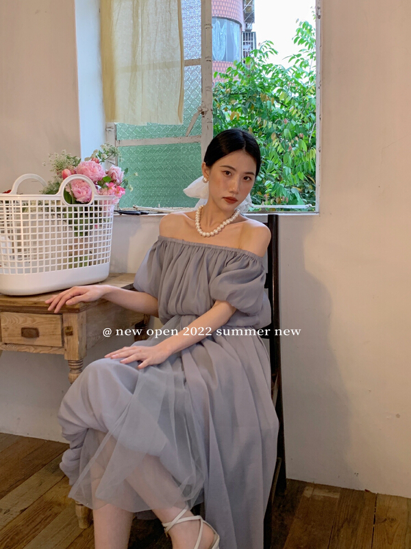 [new open] temperament off shoulder Korean version versatile sweet age reducing blouse hy22796# zxl