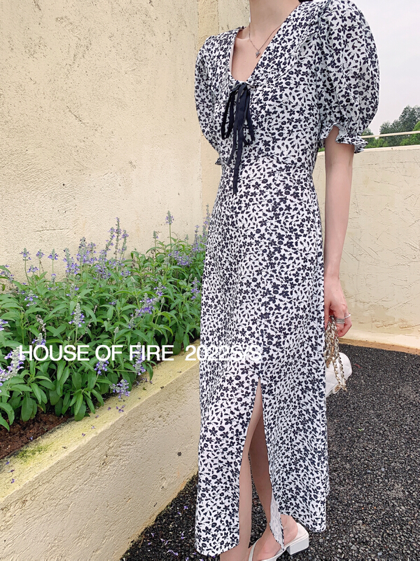 初夏上新!【火火HOODRESS】 V領系帶撞色碎花連衣裙  22167#  OZQ