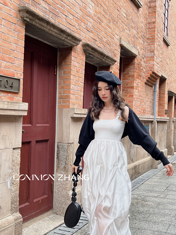 New year in early spring! [CZ Zhang] pleated solid color temperament suspender dress (only suspender skirt) 62069# jhy