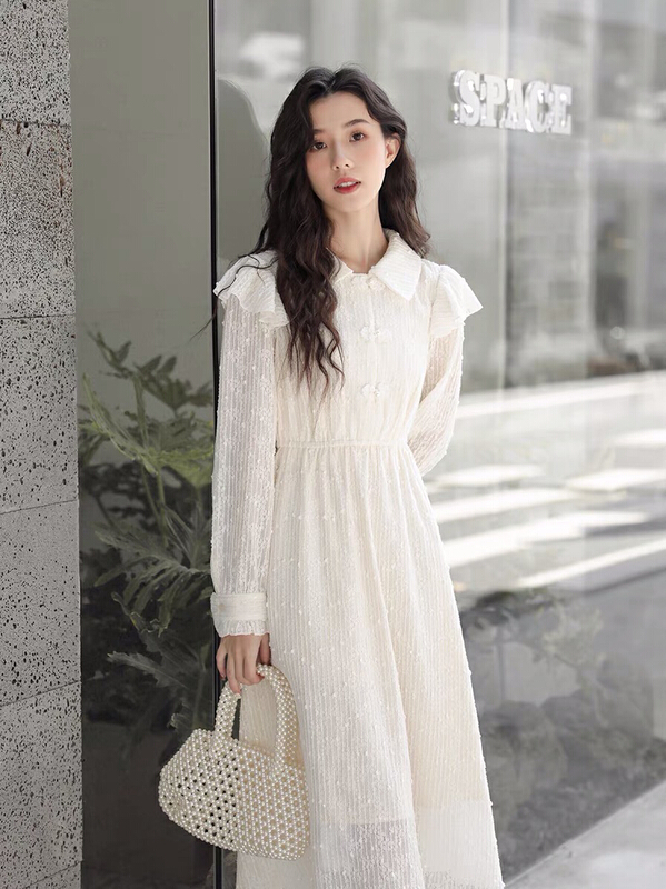 New year in early spring! [Yingying new clothes] French Style Lace retro buckle dress 6921# hjy
