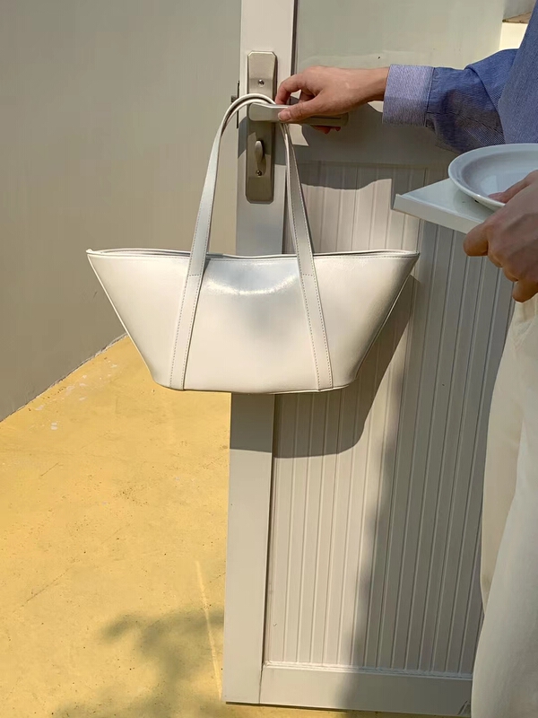 [9:00pm] original Korean style versatile shoulder bag 9033# LSL
