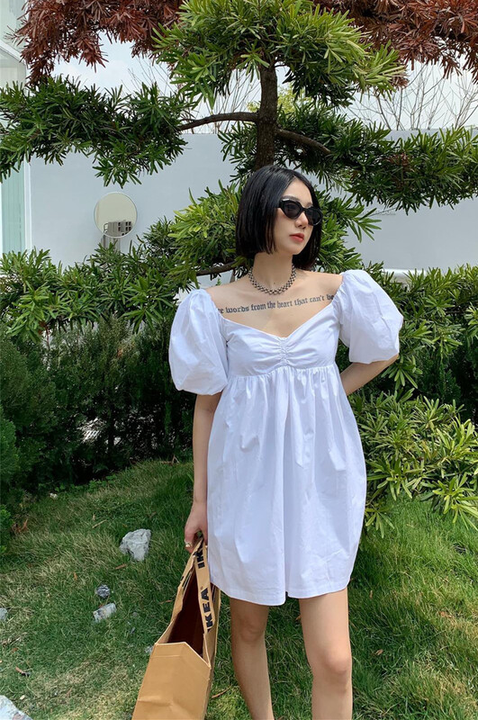 New in early summer! [eveu] square neck Korean style bubble sleeve slim dress 22027# LSL