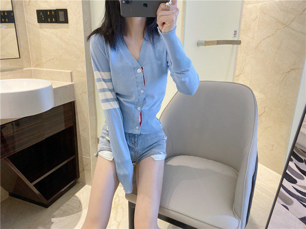 [x · h studio] casual V-neck contrast color thin knitted cardigan 577# ozq