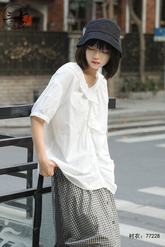 [original three element clothes] simple temperament Ruffle shirt 77228# XYJ