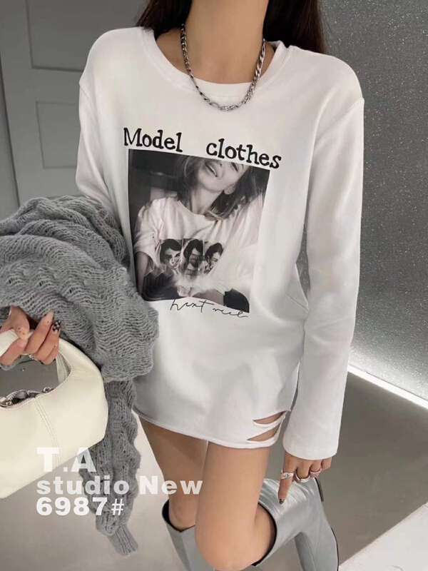 New year in early spring! [TA +] Korean round neck letter long sleeve T-shirt 6987# XYY