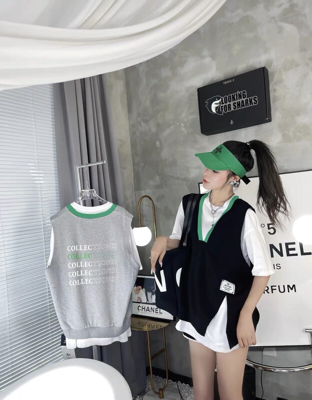 New in early summer! [Dani] Korean casual print stripe fake two short sleeve T-shirt 77606# zyh
