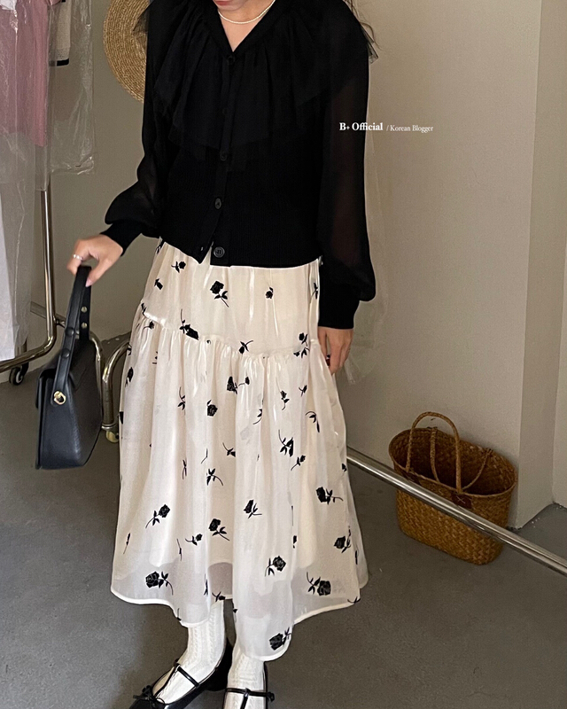 goods in stock! New year in early spring! [B plus] three dimensional velvet printed skirt 22-991-2# HBx