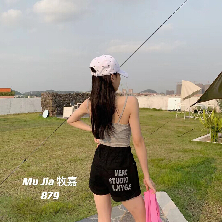 [Mujia] European and Korean fashion personalized letter denim shorts 938# XYY