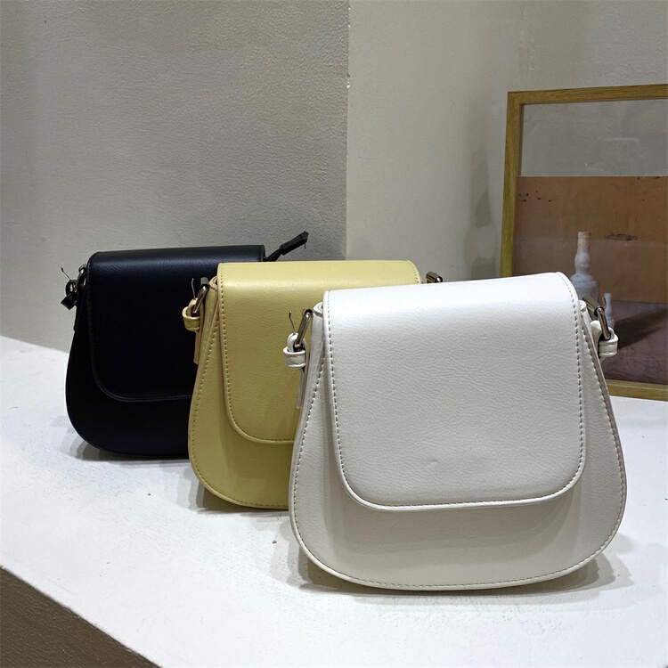[misslan] Korean flip versatile messenger bag e001# XJ