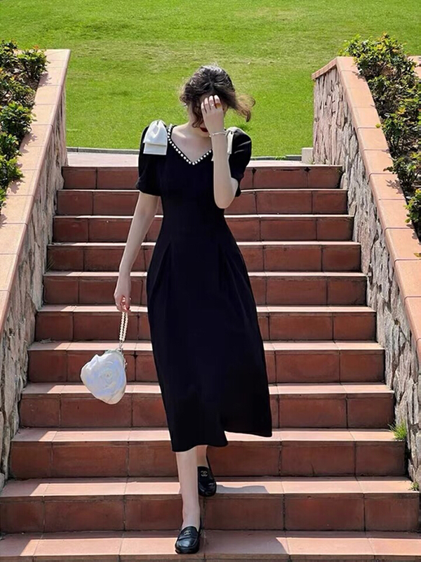 New in early summer! Elegant style of dress
