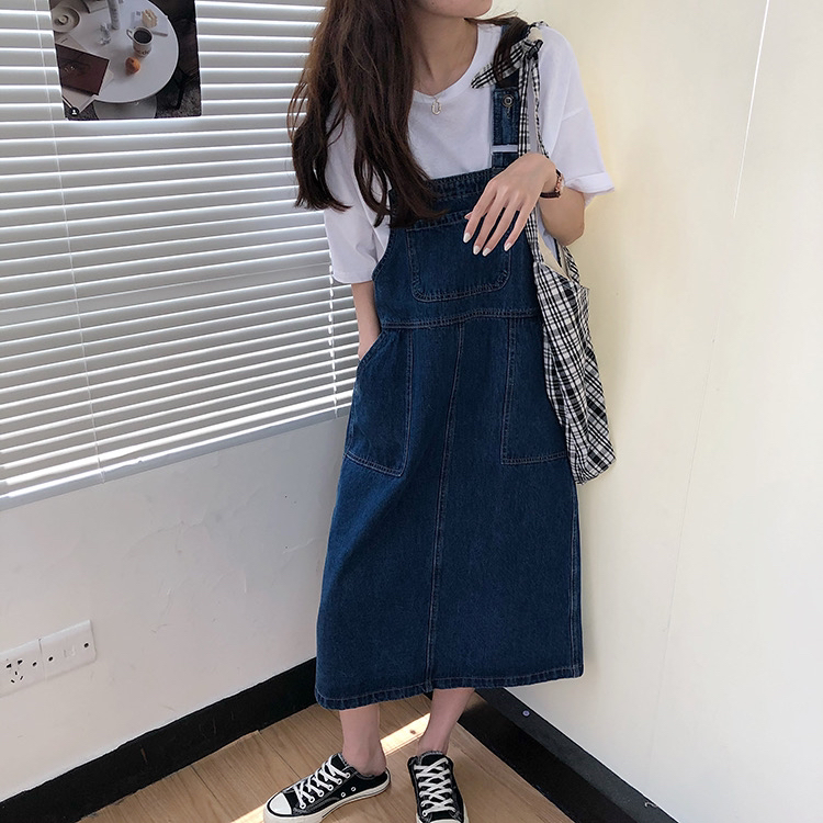 New year in early spring! [timely rain] Han Feng ins retro age reducing loose and thin slit denim strap skirt 5419# jhy