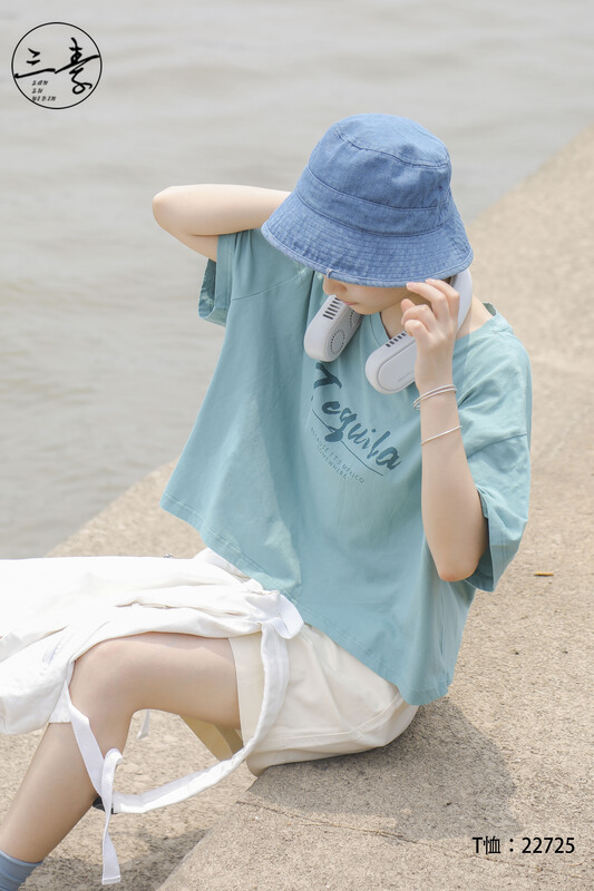 [original of three plain clothes] simple personalized letter loose short sleeve T-shirt 22725# XYJ