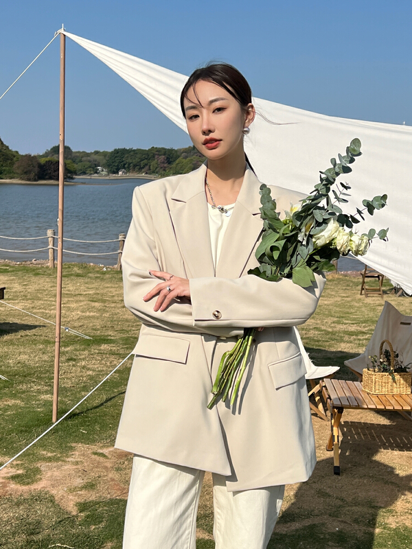 New year in early spring! [context sense] button back Korean slim suit tts1302# CLS