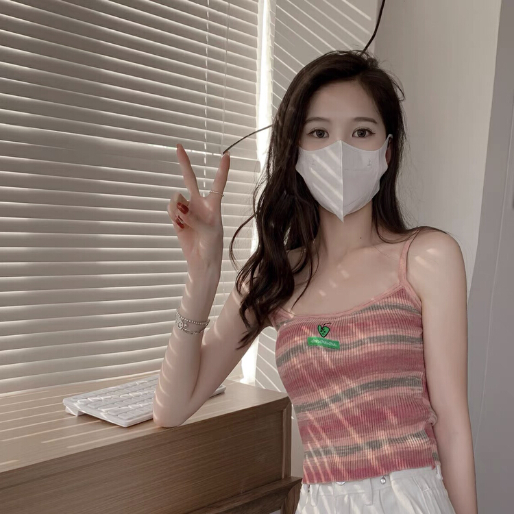 New in early summer! [blue show] Korean halo dyed embroidered cherry vest / sling 792# LSW