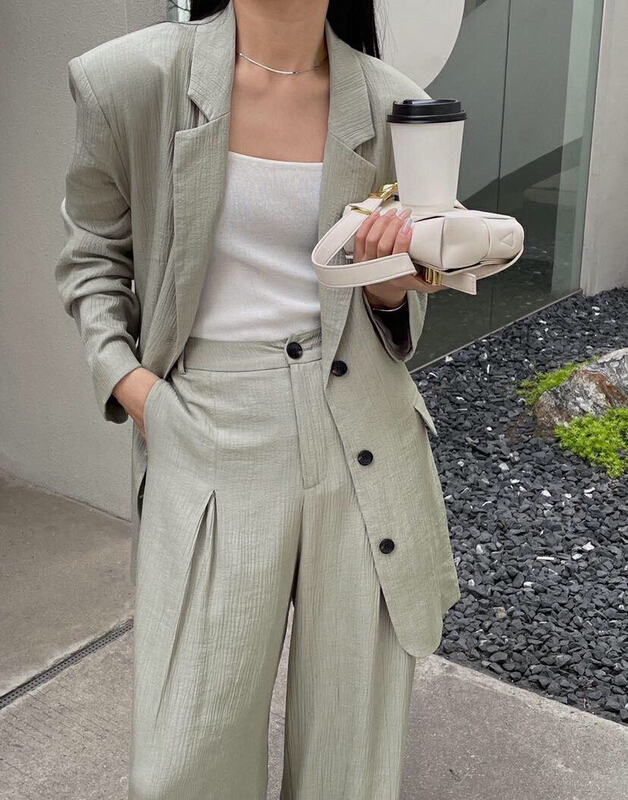New year in early spring! [soul] Korean languid solid color versatile shoulder pad suit bx16049211w# CLS