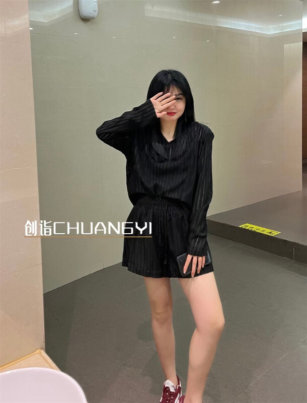 [Chuangyi] V-neck clean color sunscreen shirt + elastic waist drawstring casual Shorts Set 5523# LSW