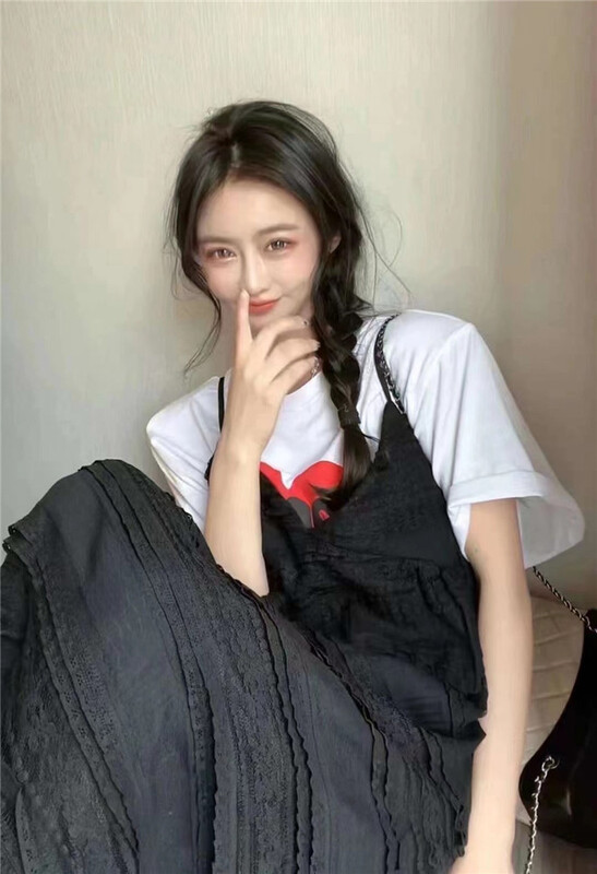 [Yan Zhen] love printed short sleeve T-shirt +v-neck suspender dress set 60556\pcz