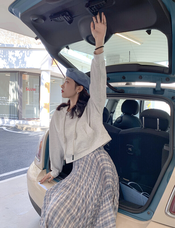 New year in early spring! [qixuan'er] candy color is sweet and white. Sweater 7333# LSW