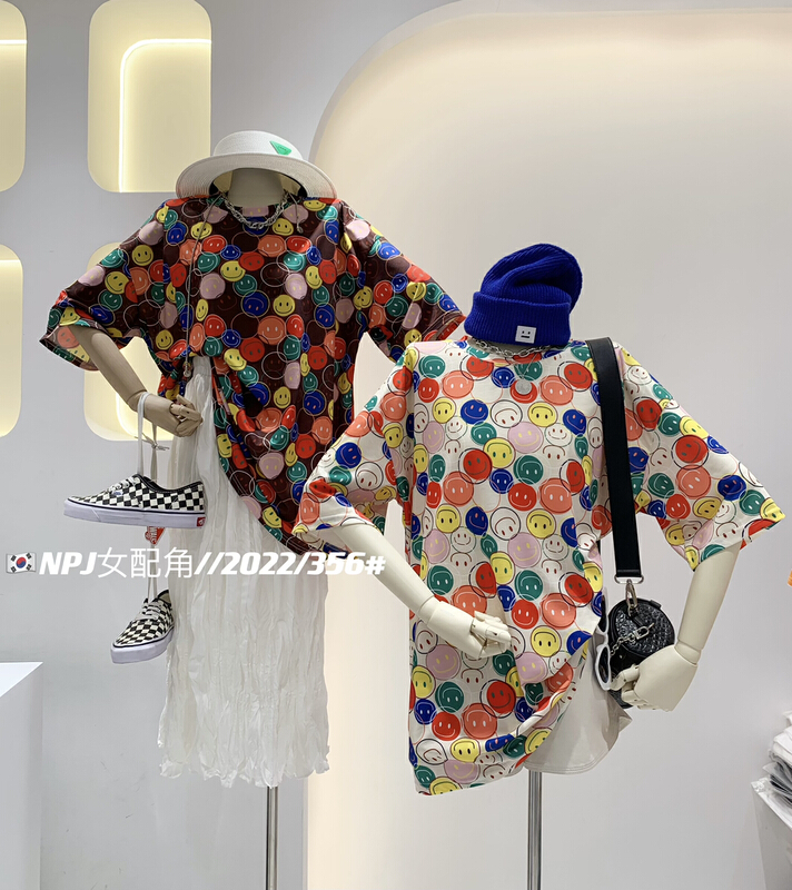 [wlady] Korean version tide brand small smiling face short sleeve T-shirt (T-shirt only) a356# WTT